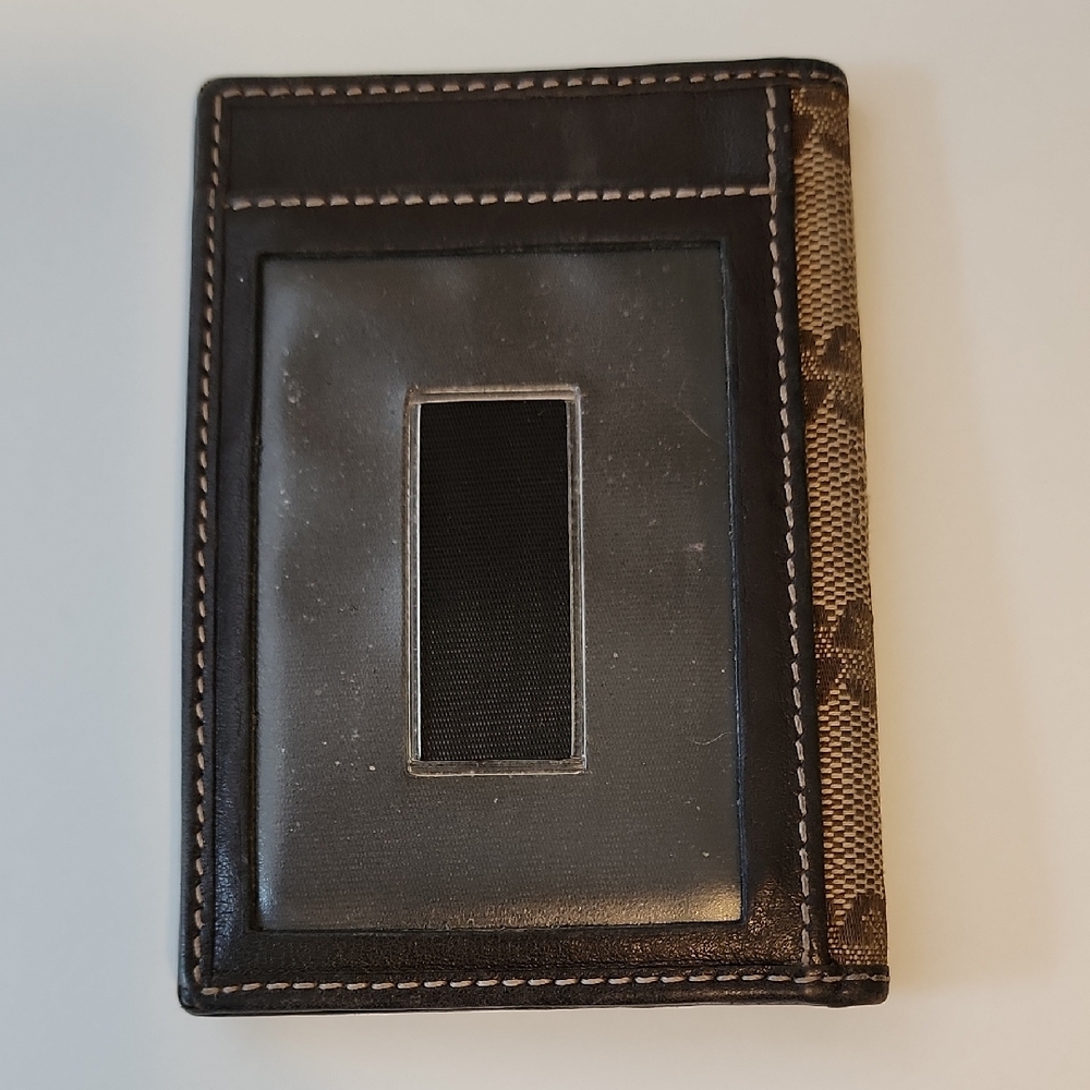 Gucci Brown and Tan Wallet - Picture 2 of 11